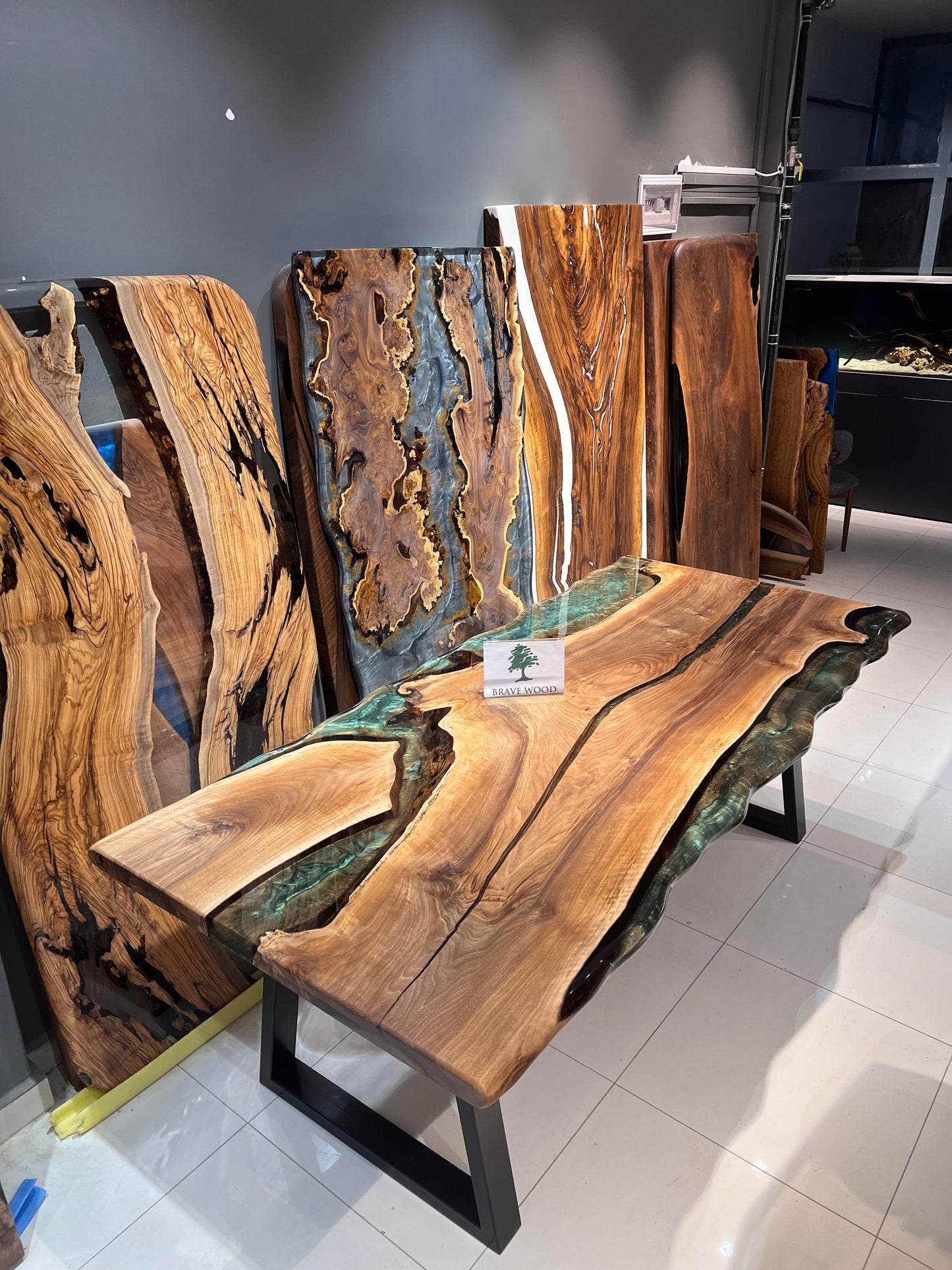 Dining room table, Kitchen table, Green epoxy, Walnut wood, Epoxy table, Custom live edge epoxy resin dining table, Natural edge table