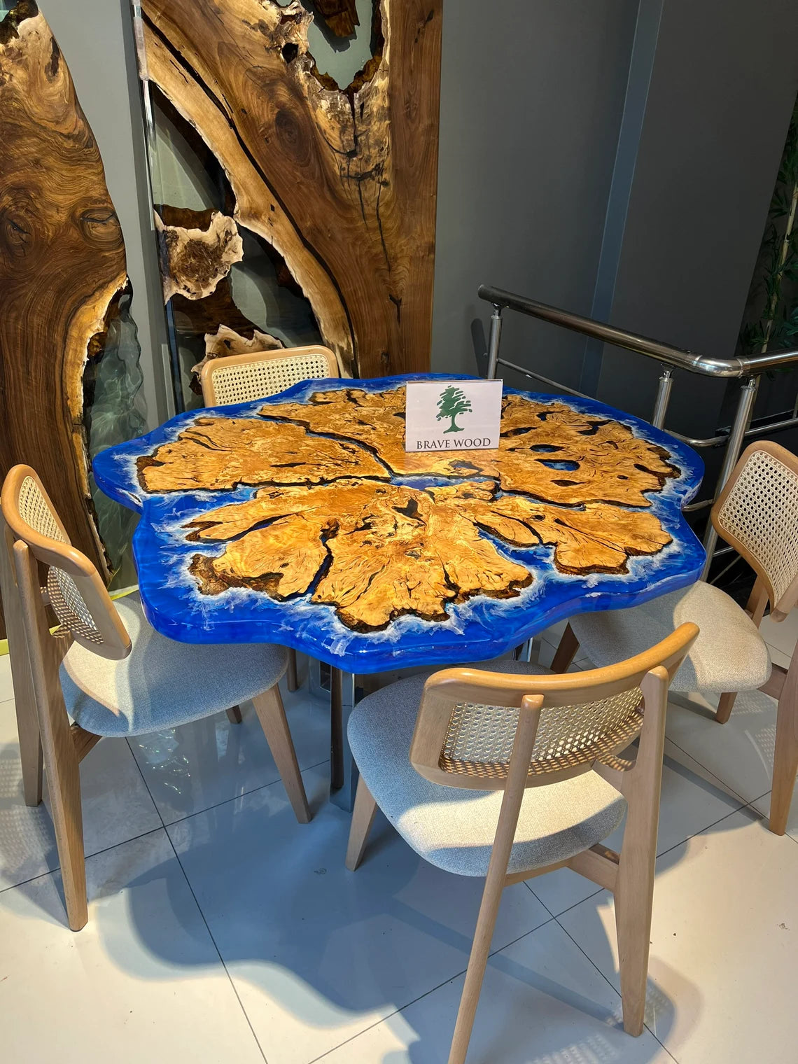 Round dining room table, Epoxy table, Epoxy round table, With wave effect olive table