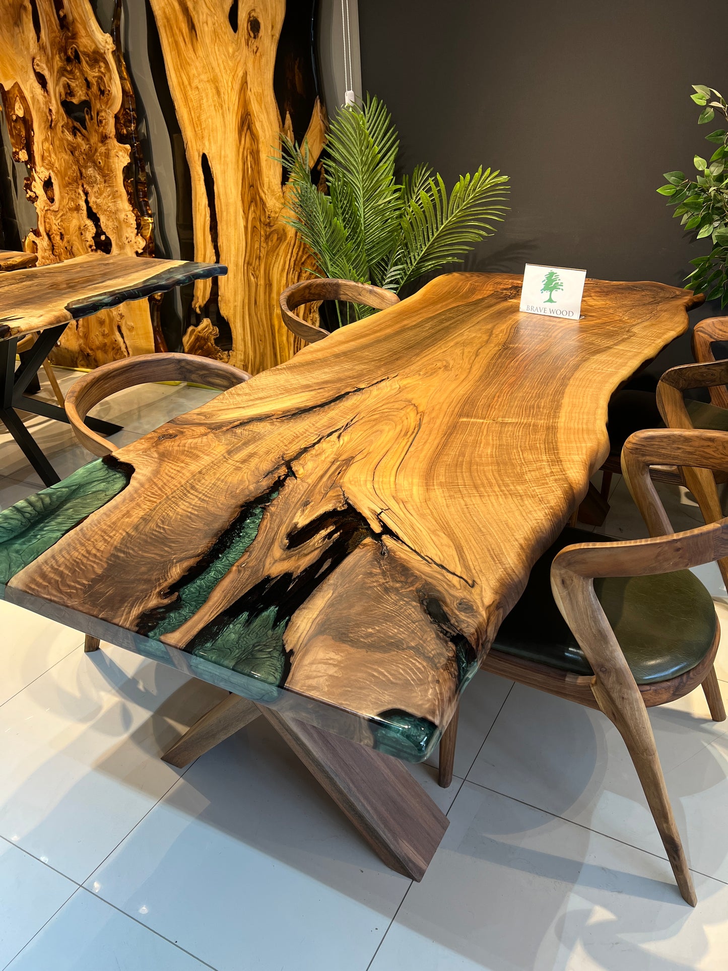 Dining room table, Green epoxy, Walnut wood, Epoxy table