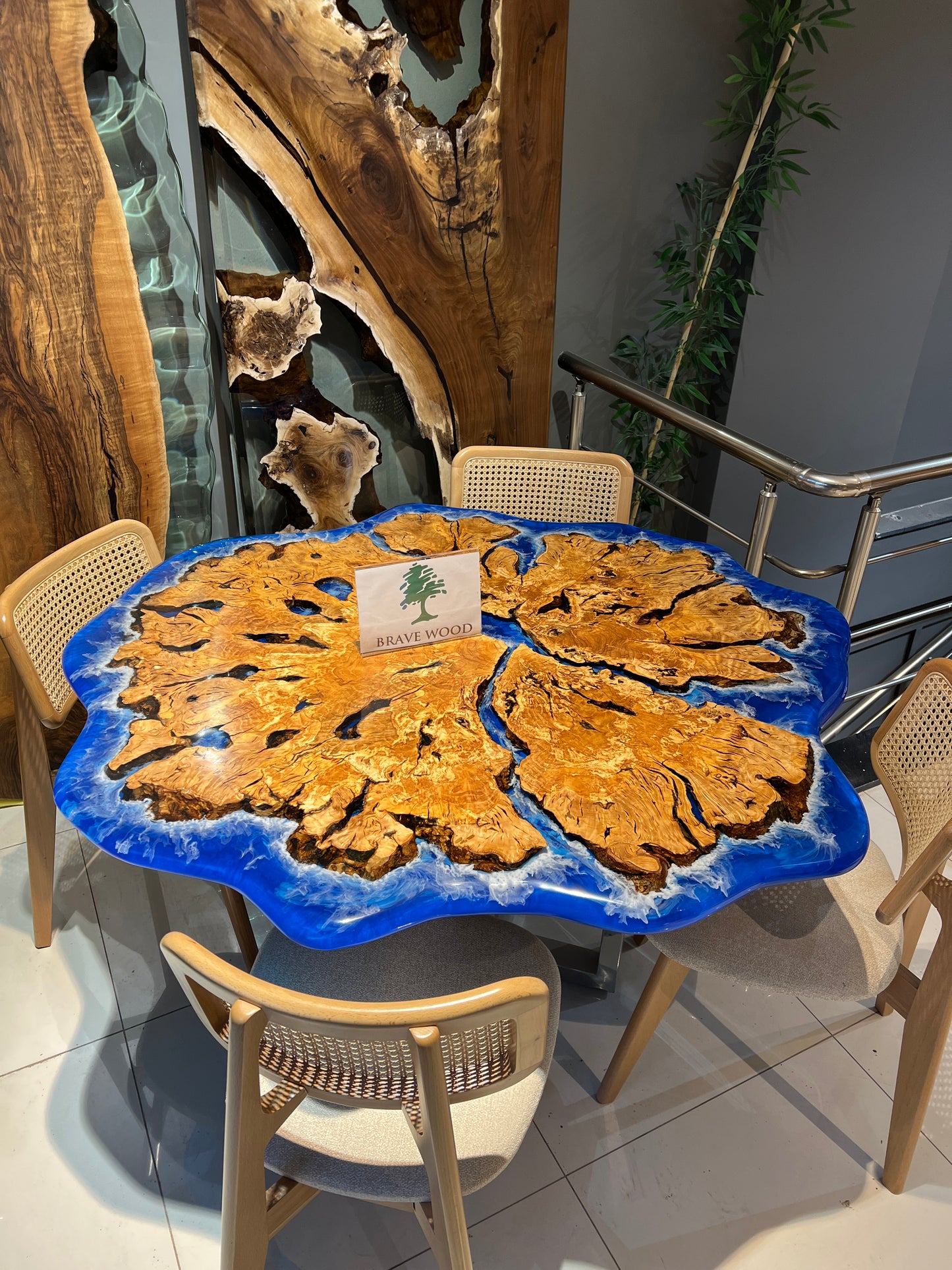 Round dining room table, Epoxy table, Epoxy round table, With wave effect olive table
