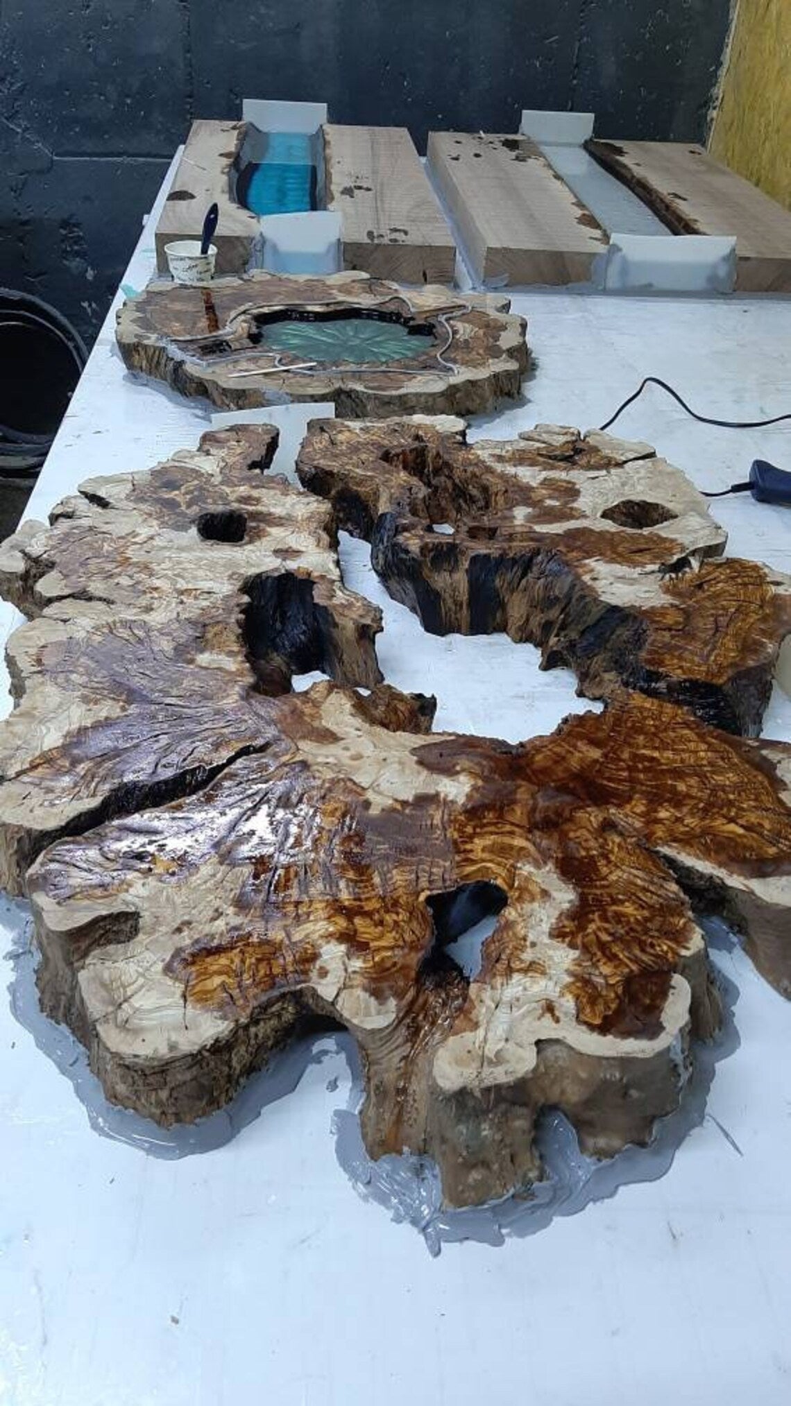 Olive Wood Table, Olive Round Coffee&End Table, Coffee Table with Epoxy Resin