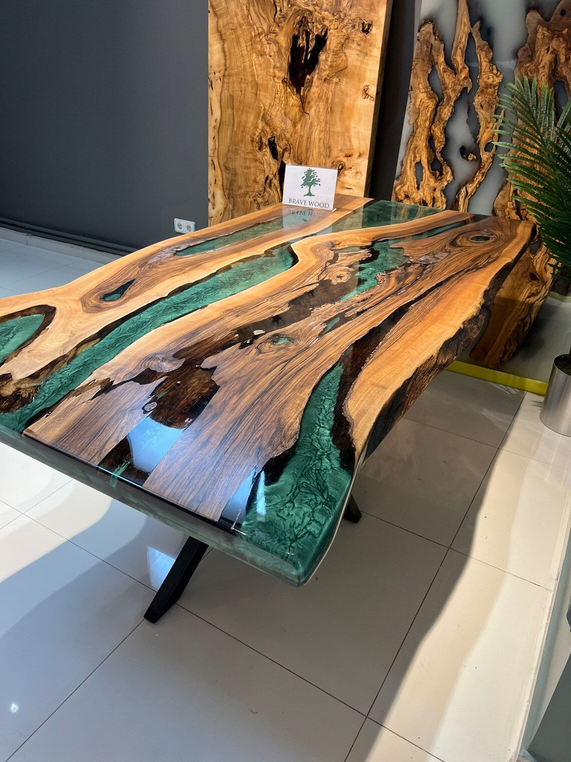 Walnut Resin Table, Special Order Walnut Epoxy Table, Green epoxy dining table, Epoxy Table Top, Dining epoxy table, Dinner table