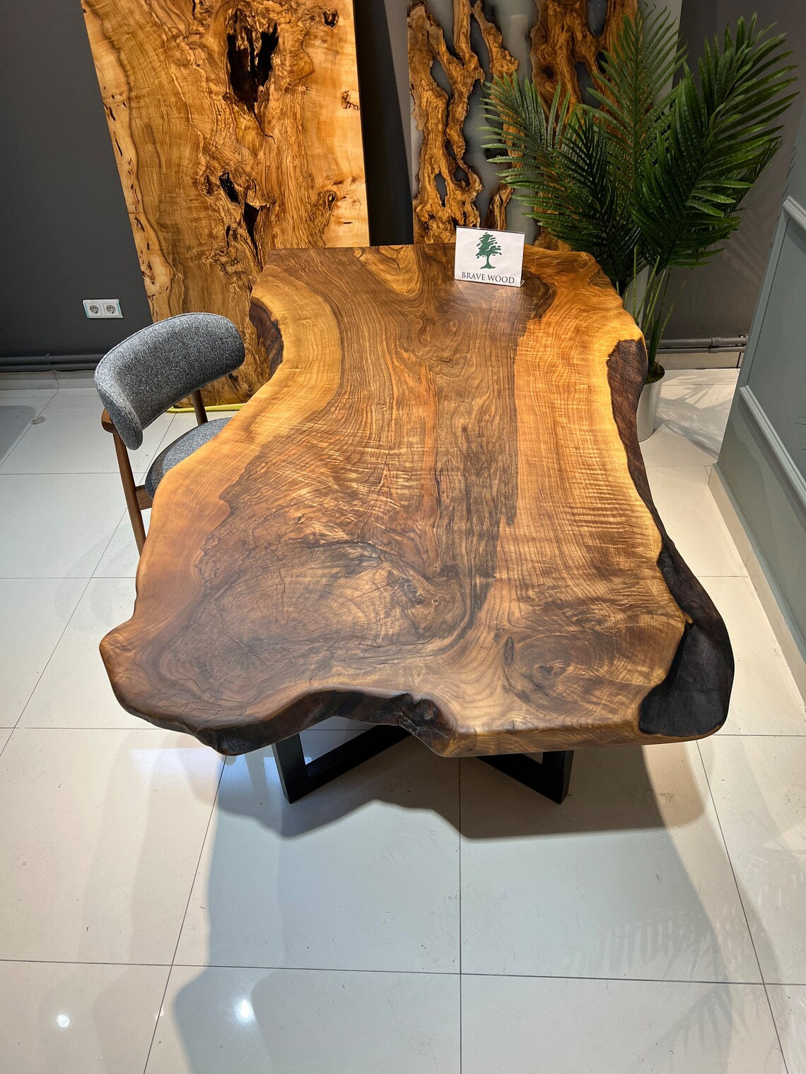 Log table, Walnut wood dining table, One piece walnut wood centennial, Dinner table, İn stock, Dining room table, Custom dining table