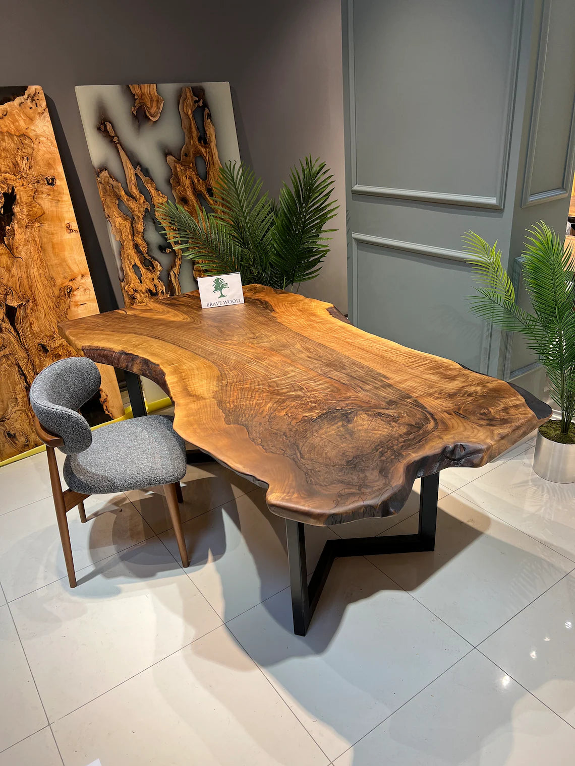 Log table, Walnut wood dining table, One piece walnut wood centennial, Dinner table, İn stock, Dining room table, Custom dining table