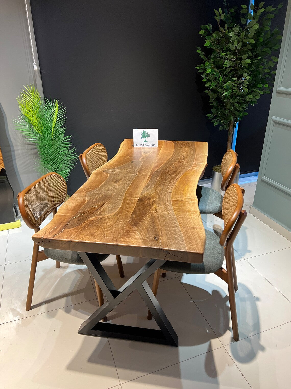 Dining room table, Custom live edge dining table, Walnut table, Log table, Dinner table, Black walnut dining table