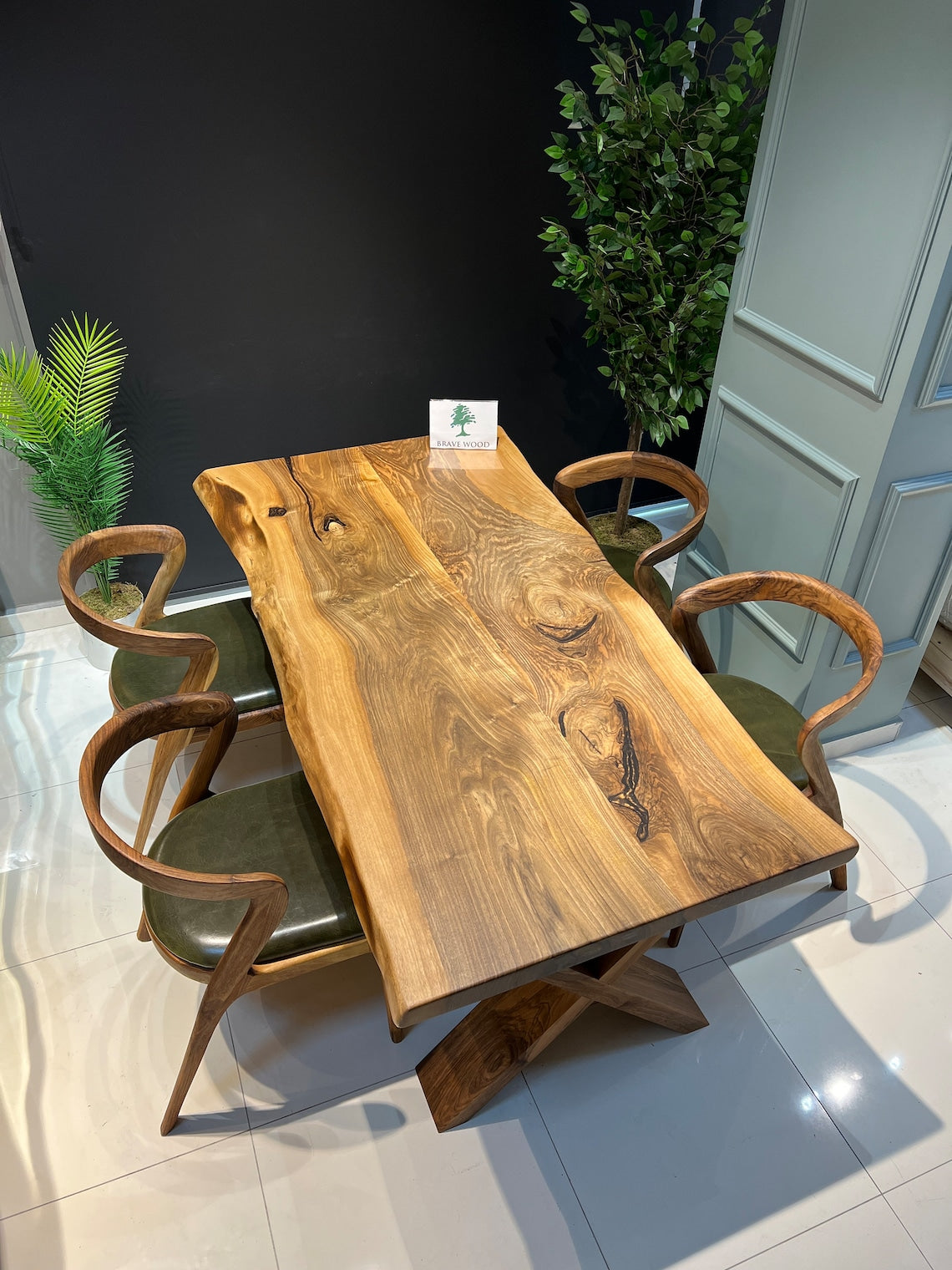 Custom live edge dining table, Walnut table, Log table, Dinner table, Black walnut dining table, Dining room table